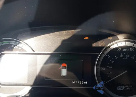 2017 Kia Niro Touring from USA, damaged, VIN KNDCE3LC7H5077033